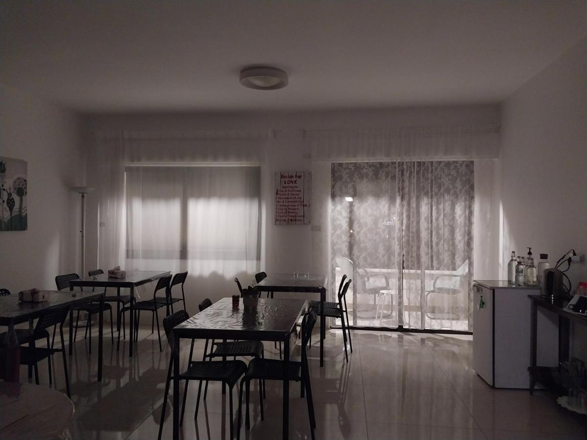 Coco Guesthouse 마다바 외부 사진